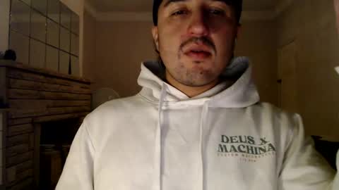 Snapshot of fred_555 chatting on February 16, 12:54 pm fred_555 online show from February 16, 12:54 pm