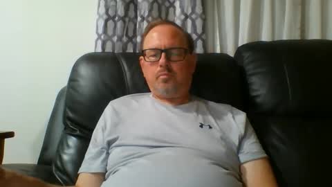Just  Fred online show from May 4, 6:31 am