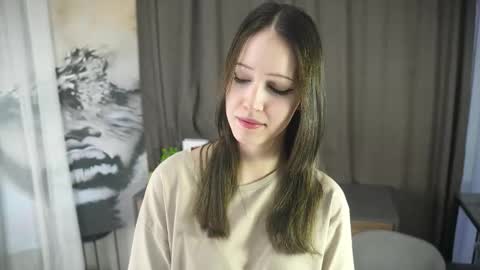 fredericashoen online show from November 13, 2:25 am