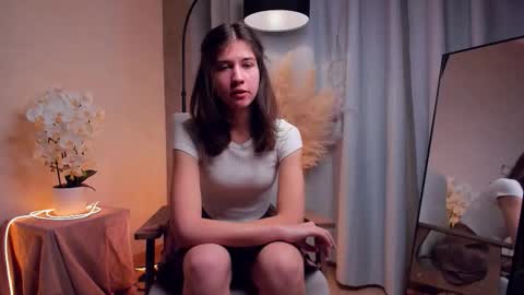 frederickafulling online show from November 19, 3:06 am