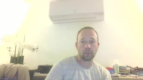 fredodu41 online show from June 3, 3:53 am