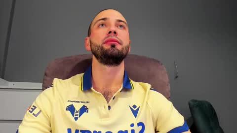 Andrew online show from November 17, 12:52 pm