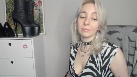Anne online show from June 10, 7:07 am
