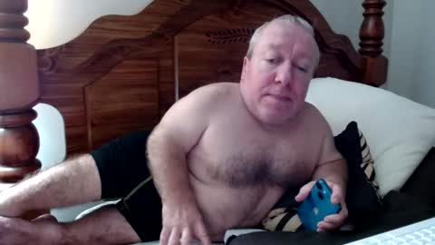 Cute Lil Man online show from September 27, 6:55 am