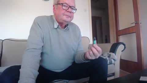 freespirt59 online show from December 9, 1:34 pm