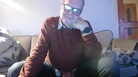 freespirt59 online show from December 20, 2:37 pm