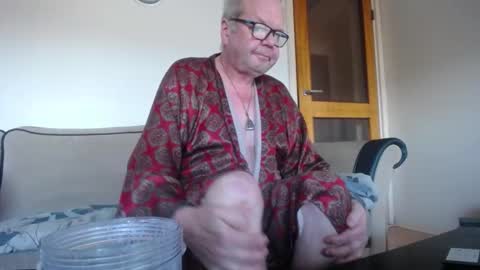 freespirt59 online show from December 9, 10:32 am