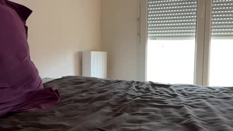 frenchbigdick92 online show from January 17, 11:52 am