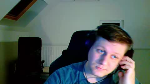 French fries online show from November 17, 5:15 pm