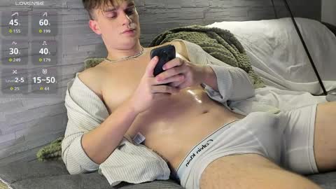 Alex or Andrzej online show from April 1, 8:50 pm