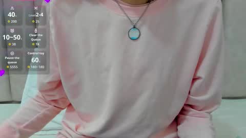 Snapshot of freyamoller chatting on October 6, 6:59 pm FREYA online show from October 6, 6:59 pm