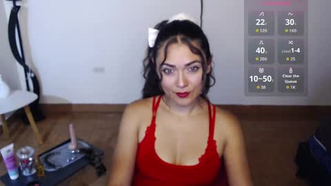 freyarouge online show from June 9, 9:25 pm