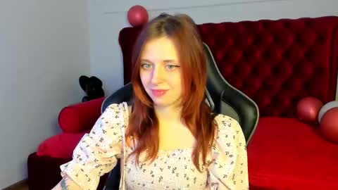 FreyaVey online show from February 25, 6:17 am