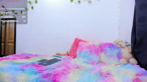 Freyja Rouse online show from November 28, 10:39 pm