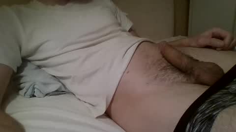 friendly_frank_18 online show from December 26, 9:04 pm