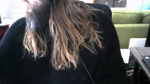 FreakyFriday online show from December 8, 7:22 pm