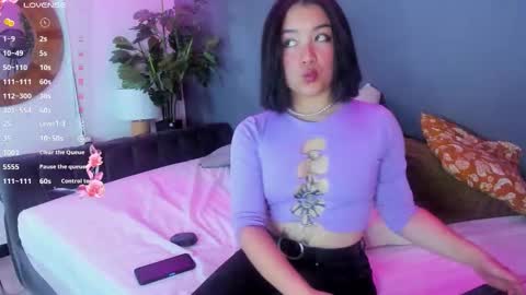 Snapshot of frodita_dream chatting on October 23, 12:39 pm FRODIT online show from October 23, 12:39 pm