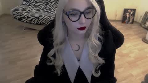 Lilith online show from October 29, 11:23 am