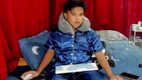 GABBY online show from December 5, 5:23 pm