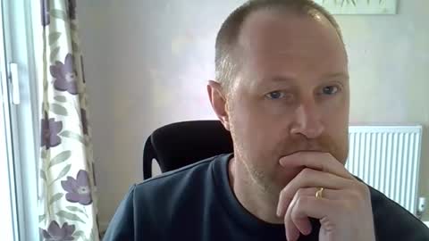 Fuck Buddy UK online show from April 2, 12:56 pm