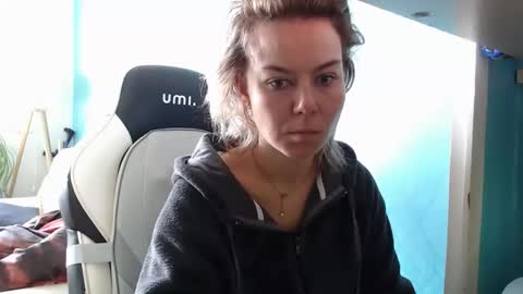 La online show from November 11, 9:44 am