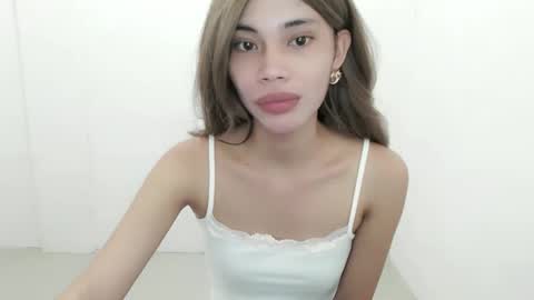 fuckingsexy143 online show from September 11, 1:29 am