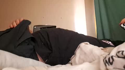 fuckme21044 online show from December 3, 1:34 pm