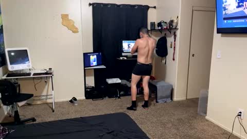 Bubblebuttslut online show from November 13, 12:30 pm