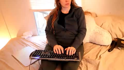 fuckmypussyplz1 online show from February 28, 1:26 pm