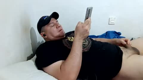 Fuckdirtymen online show from July 20, 10:39 am