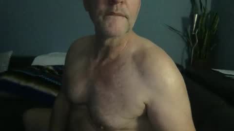 Snapshot of fuertecock chatting on February 15, 8:44 am Gregorio online show from February 15, 8:44 am