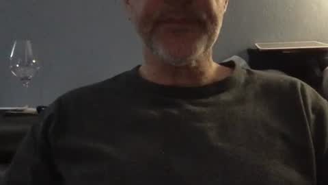 Snapshot of fuertecock chatting on December 22, 5:33 am Gregorio online show from December 22, 5:33 am