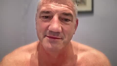 fullback_15 online show from July 22, 3:47 pm
