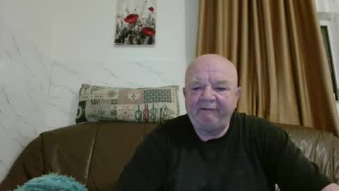 fullballs6 online show from March 24, 2:50 am