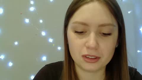 Emma online show from December 15, 8:10 am