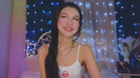 Tiffany online show from March 6, 11:53 pm