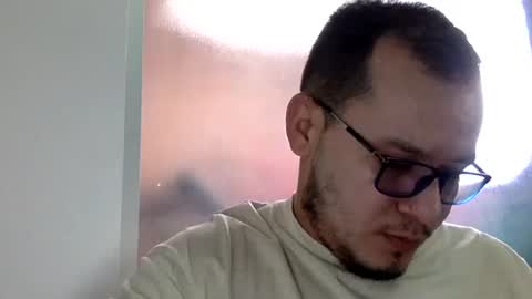 Snapshot of funnyboys18 chatting on December 6, 7:06 pm Zanty online show from December 6, 7:06 pm