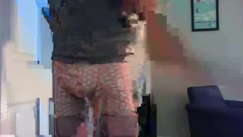 Funslimguy online show from October 27, 4:18 pm