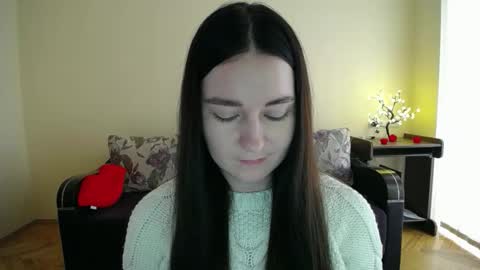 Jaklin online show from February 9, 9:35 am