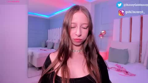 Gabi  online show from July 28, 5:57 pm