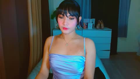 gabriela_deluxe online show from March 18, 12:38 am