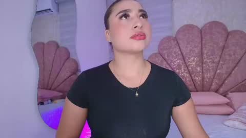 gabriela online show from July 15, 7:29 pm