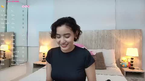 Gabriela Vargas online show from July 4, 3:32 am