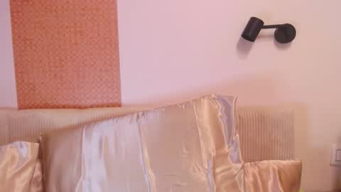 Snapshot of gabriellemature chatting on October 22, 5:58 pm GabrielleMature online show from October 22, 5:58 pm