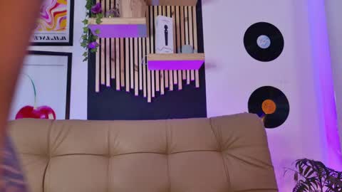 Gaby  online show from September 29, 12:37 pm