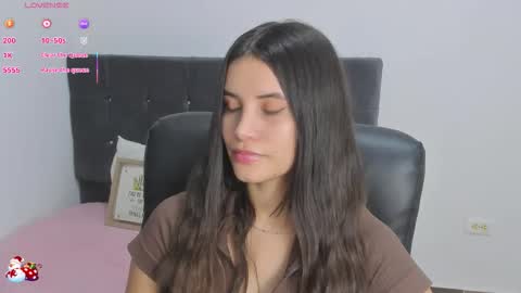 Gabriela online show from December 3, 11:38 pm