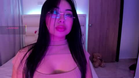 Snapshot of gabydesire chatting on October 2, 3:27 am GABY DESIRE online show from October 2, 3:27 am