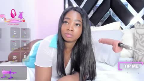 gabyyjones online show from March 17, 12:54 pm