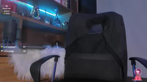 Gael Williams online show from February 3, 6:40 am