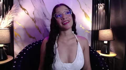 Briana  online show from June 8, 12:06 pm